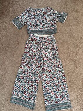 Boden Silk Floral Two-Piece Top & Wide-Leg Pants top size 6, bottom size 4